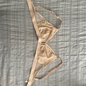 Lively bralette, size large